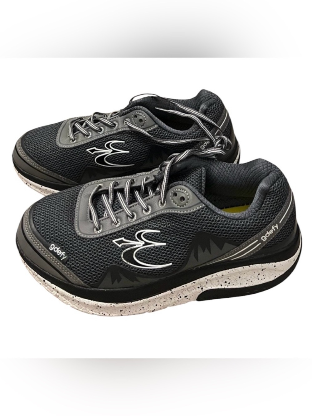 Gdefy Mighty Walk Gravity Defyer women’s size 10 gray and white sneakers - Picture 2 of 7